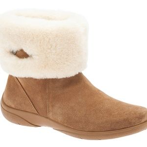 The Walking Company ABEO Zahra Camel Sz 7